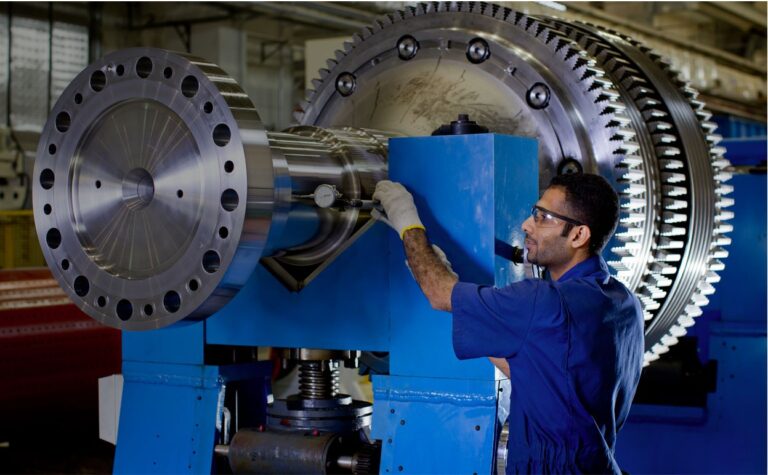 Read more about the article Millwright Services vs Maintenance Technicians: What’s the Difference and Which Do You Need?