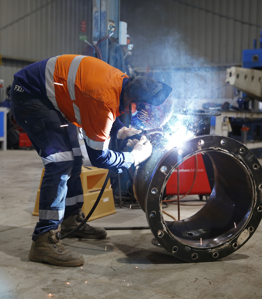 You are currently viewing Structural Reinforcement Welding for Heavy Machinery: Strengthening Equipment for Long-Term Performance