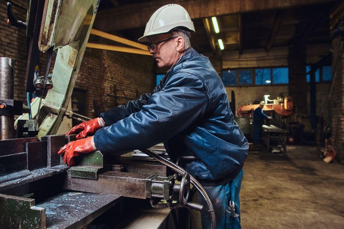 The Work That Keeps Industrial Mississippi Running — Millwright Services